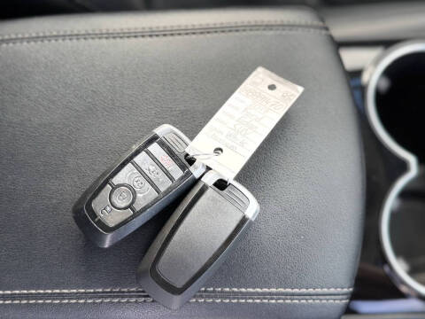 2017 Ford Edge Titanium