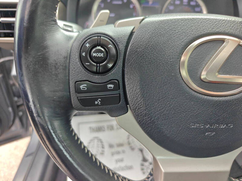 2016 Lexus IS 200t