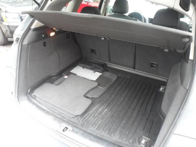 2012 Audi Q5 2.0T quattro Premium Plus