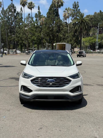 2020 Ford Edge Titanium