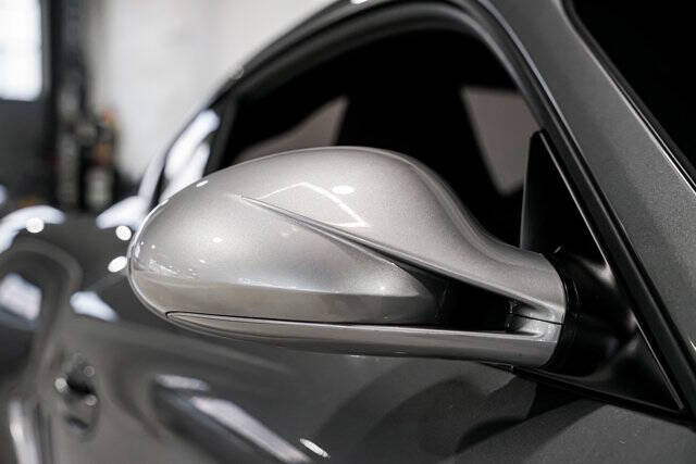 2012 Porsche Cayman R