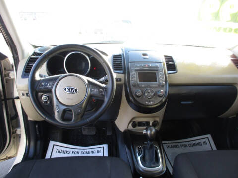 2012 Kia Soul +
