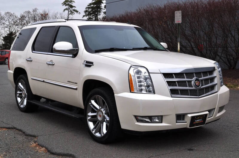 2013 Cadillac Escalade Platinum Edition