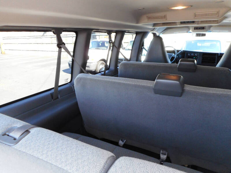 2017 Chevrolet Express LT 3500