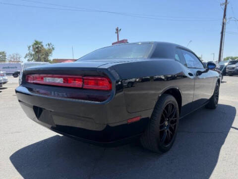 2010 Dodge Challenger SE
