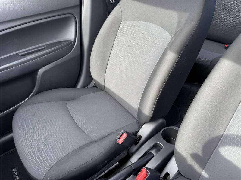 2024 Mitsubishi Mirage G4