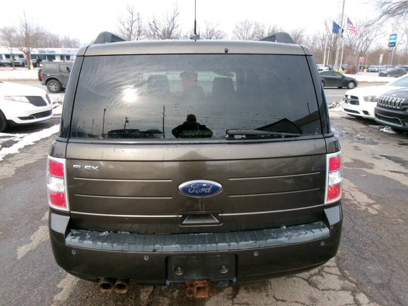 2011 Ford Flex SE