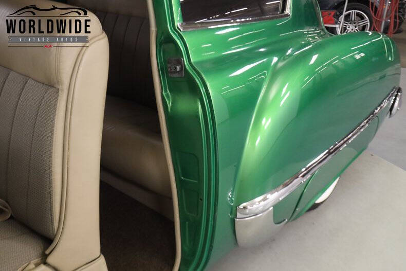 1948 Oldsmobile Custom 48