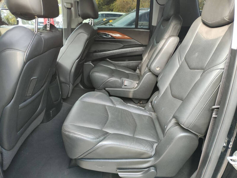 2016 Cadillac Escalade ESV Standard