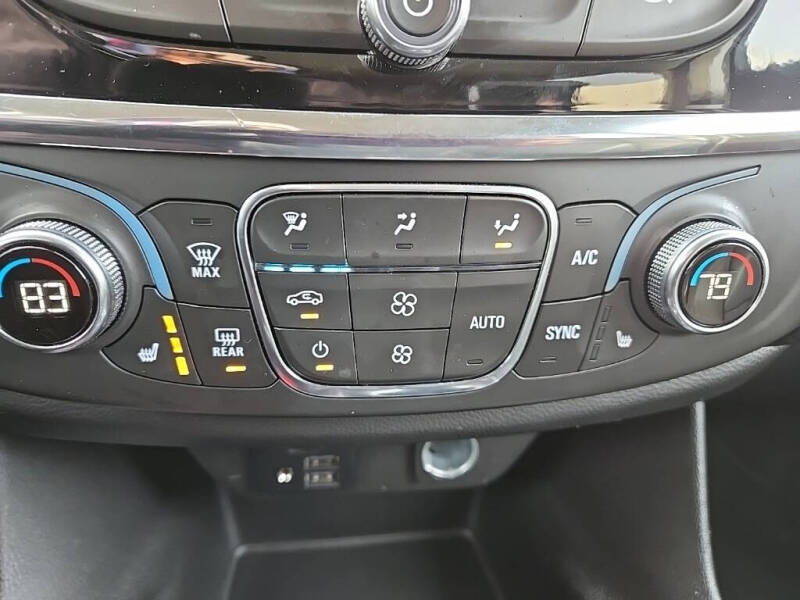 2021 Chevrolet Traverse RS