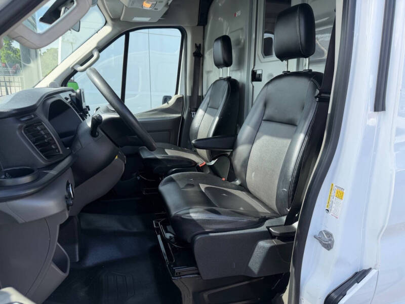 2020 Ford Transit 250
