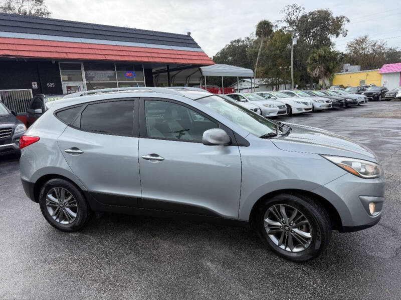 2015 Hyundai Tucson SE