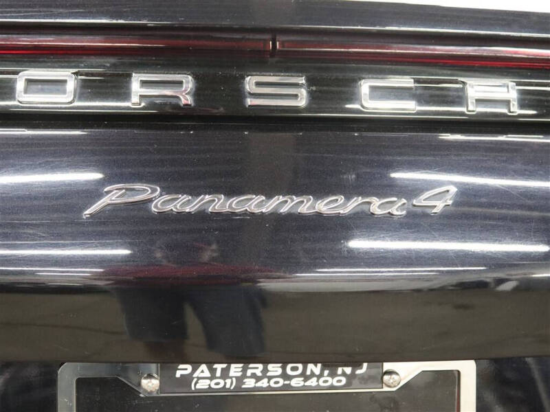 2020 Porsche Panamera