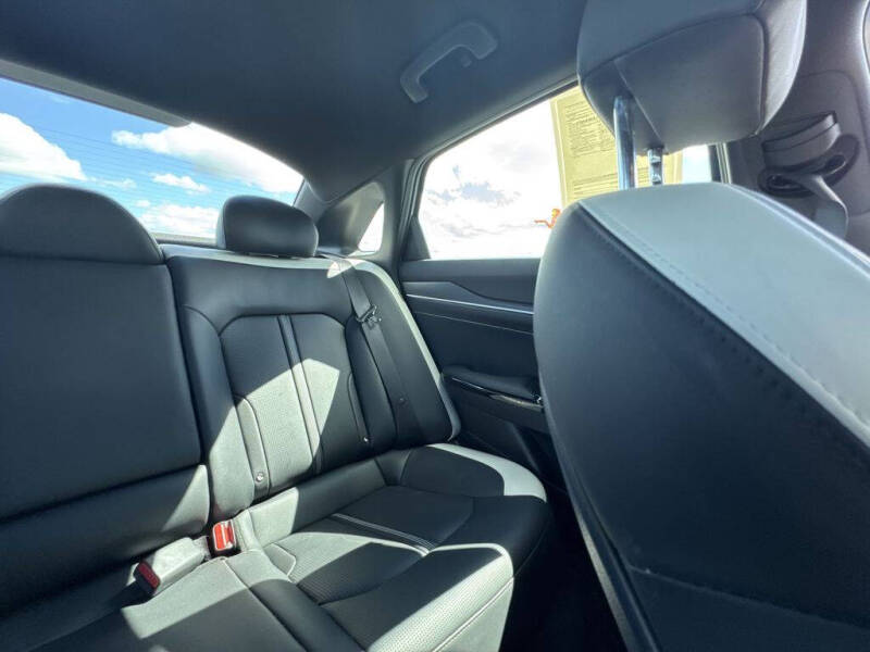 2025 Kia K5
