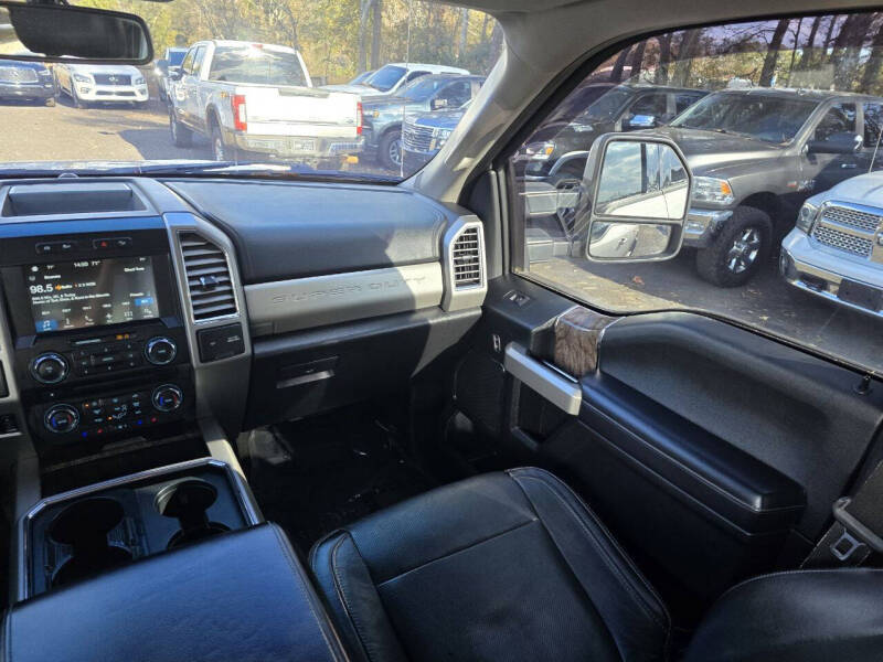 2017 Ford F-250 Super Duty Lariat