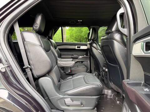 2020 Ford Explorer ST