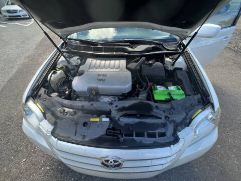 2005 Toyota Avalon Touring