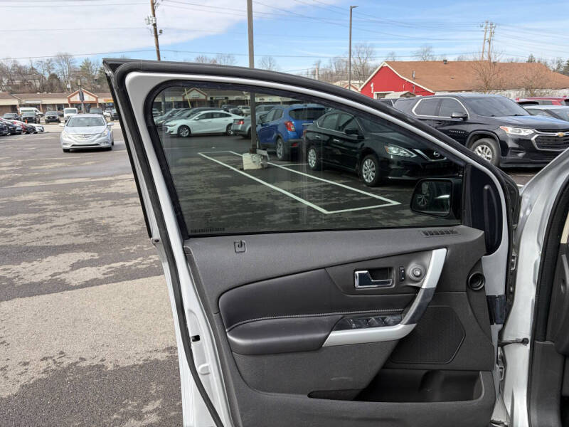 2014 Ford Edge SE