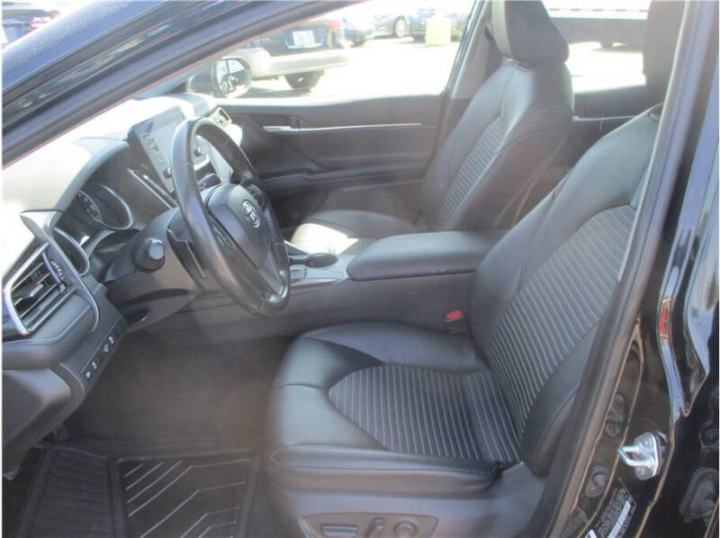 2021 Toyota Camry SE Nightshade