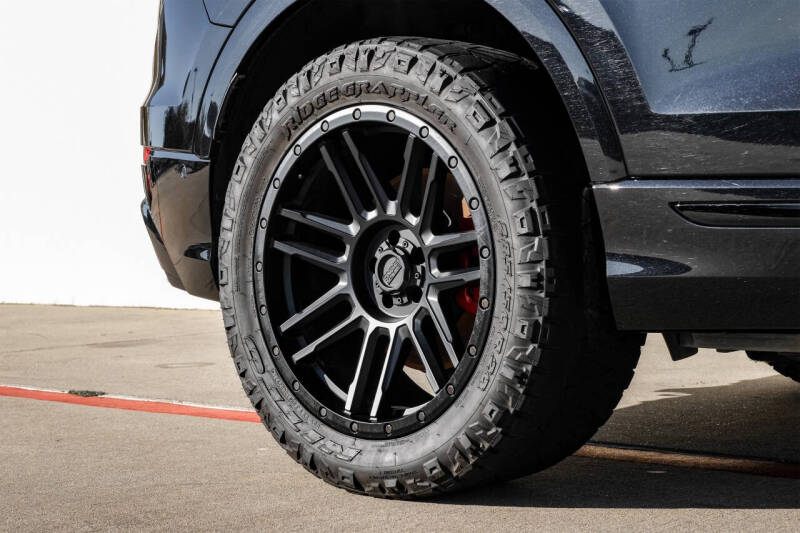 2019 Audi Q8 quattro Prestige 55 TFSI