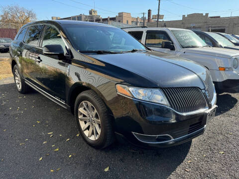 2016 Lincoln MKT Town Car for sale at Dennis Public Garage in Newark NJ