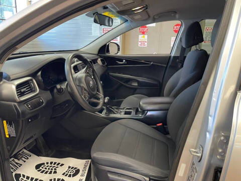 2017 Kia Sorento LX V6