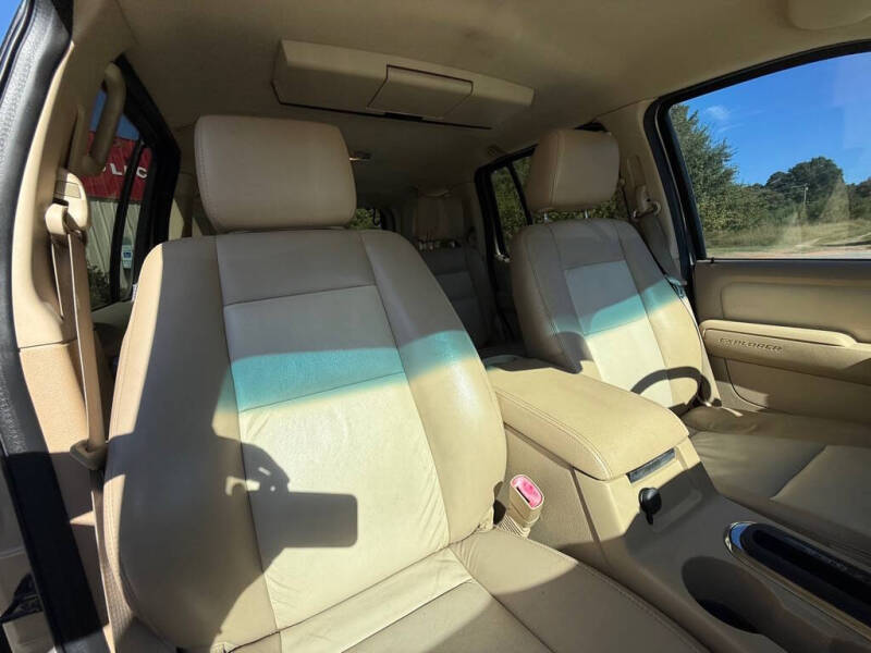 2006 Ford Explorer Limited