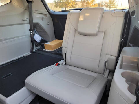 2023 Volkswagen Atlas V6 SE