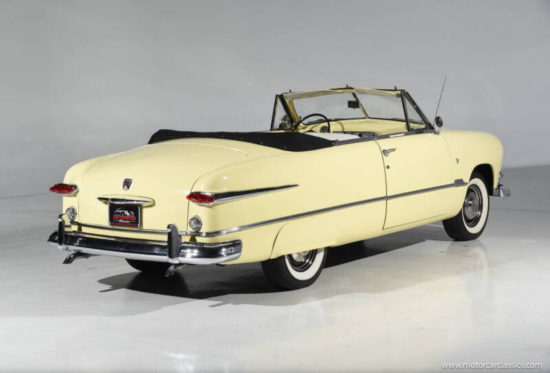 1951 Ford Deluxe