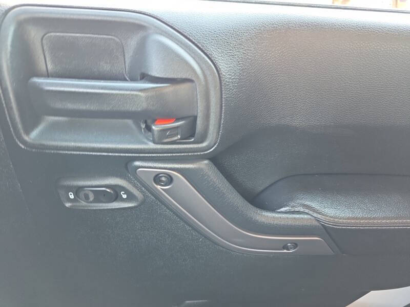 2018 Jeep Wrangler JK Unlimited Altitude