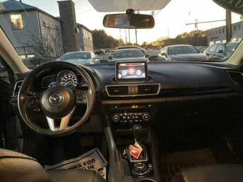 2015 Mazda MAZDA3 i Grand Touring