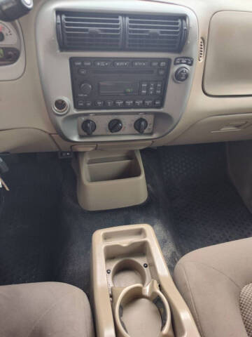 2005 Ford Explorer Sport Trac