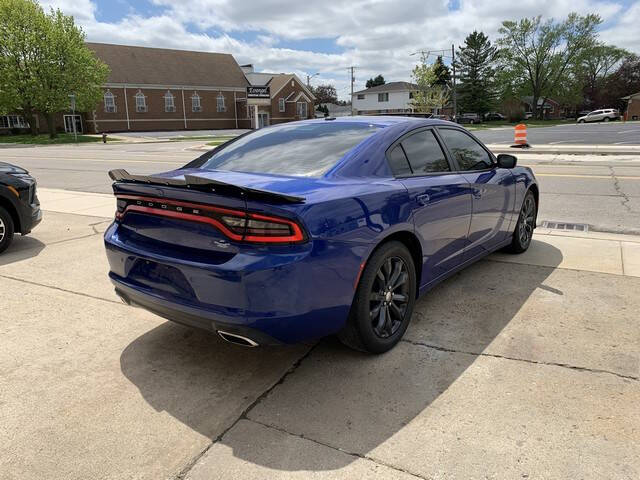 2019 Dodge Charger SXT