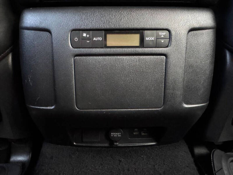 2022 Nissan Armada SV