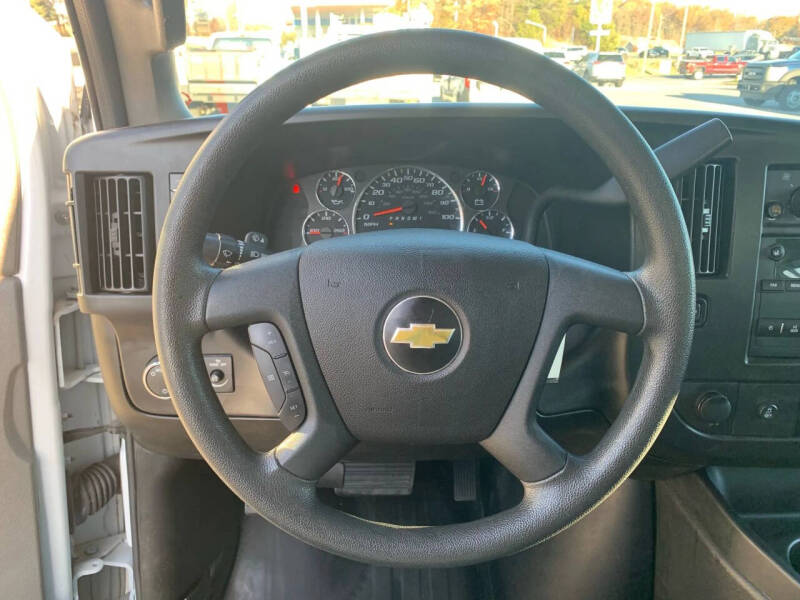 2021 Chevrolet Express 2500