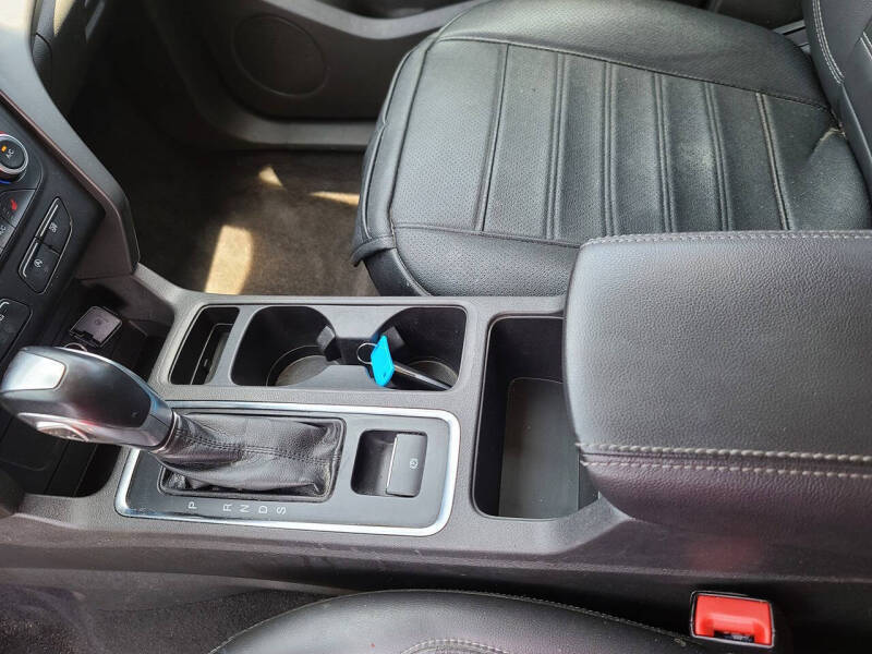2019 Ford Escape SEL