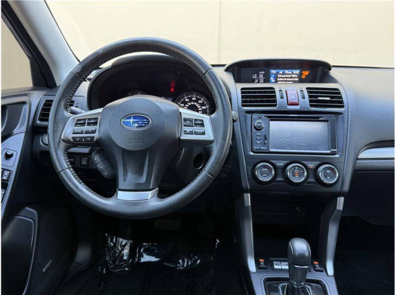 2015 Subaru Forester 2.5i Touring