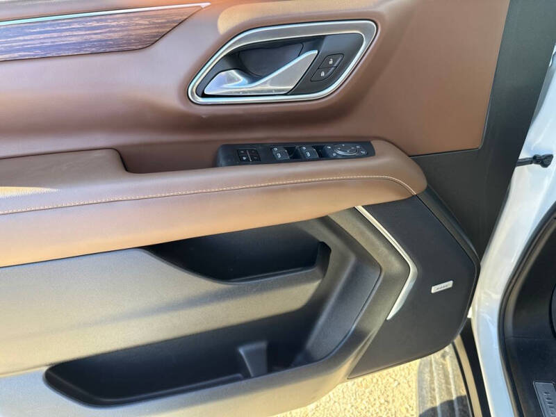 2024 Chevrolet Suburban High Country