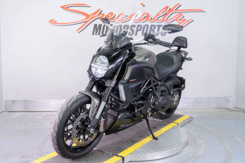 2014 Ducati Diavel