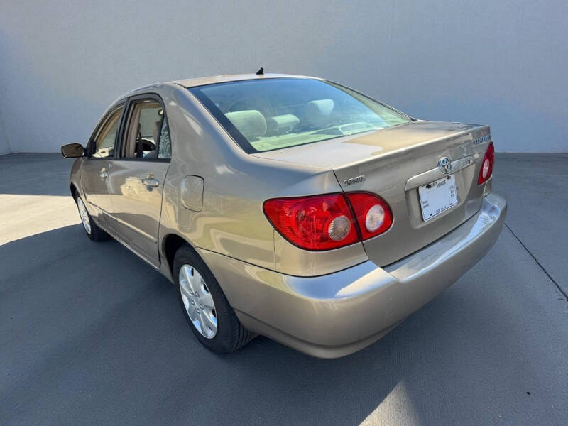 2006 Toyota Corolla LE