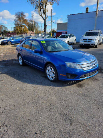 2012 Ford Fusion for sale at DriveRite Financial in Garden City MI
