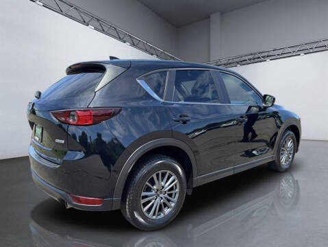 2017 Mazda CX-5 Sport