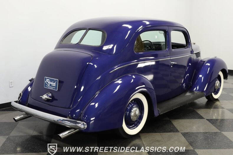 1938 Ford Tudor