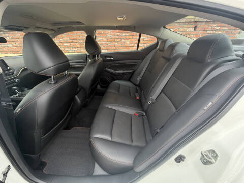 2020 Nissan Altima 2.5 SR