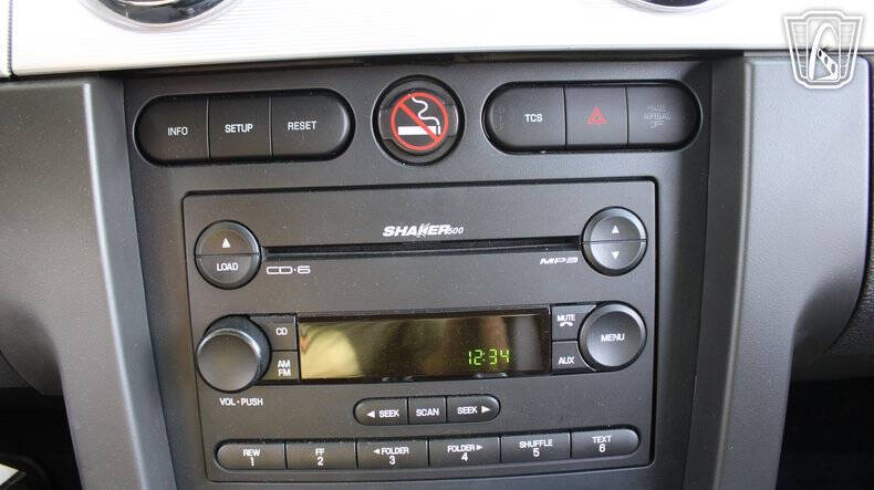2006 Ford Mustang