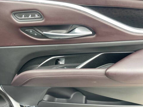 2023 Cadillac Escalade Sport Platinum