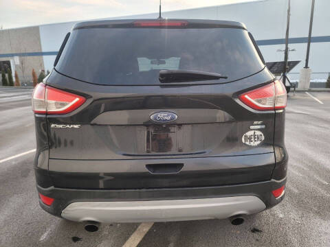 2015 Ford Escape SE