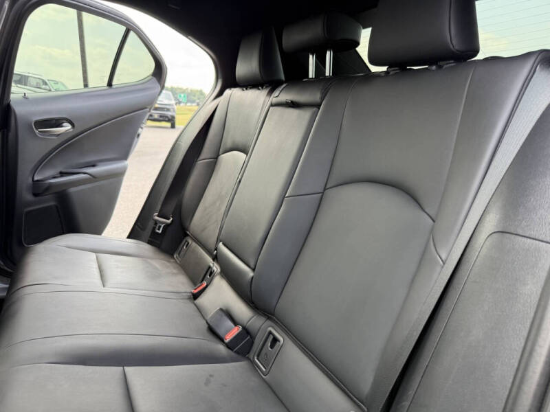 2020 Lexus UX 250h Luxury