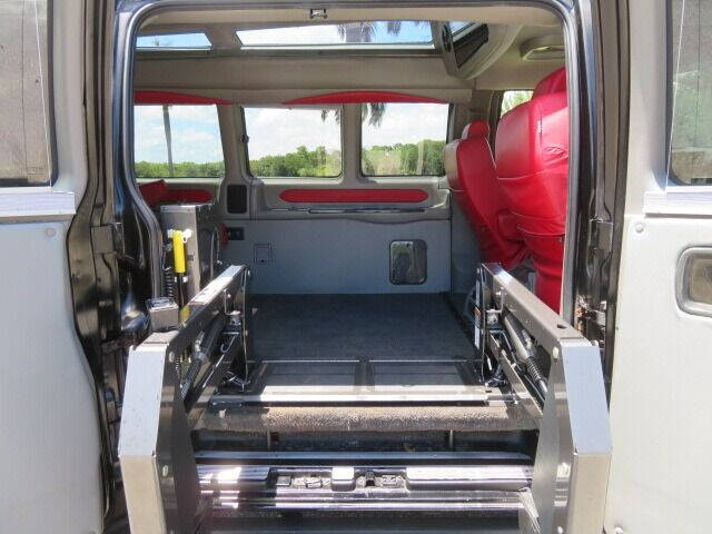 2018 GMC Savana 2500