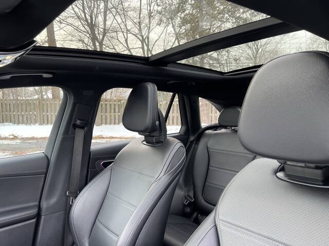 2024 Mercedes-Benz GLC GLC 300